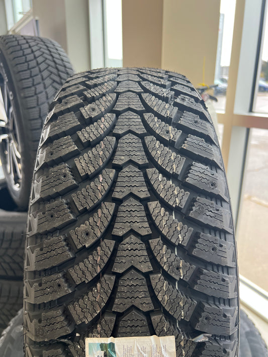Antares grip 60 rotational tread pattern 205/60R16 Side profile