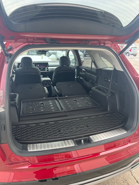 Kia Rear Cargo Tray - 2022-2024 Sorento PHEV - R5F12AP000