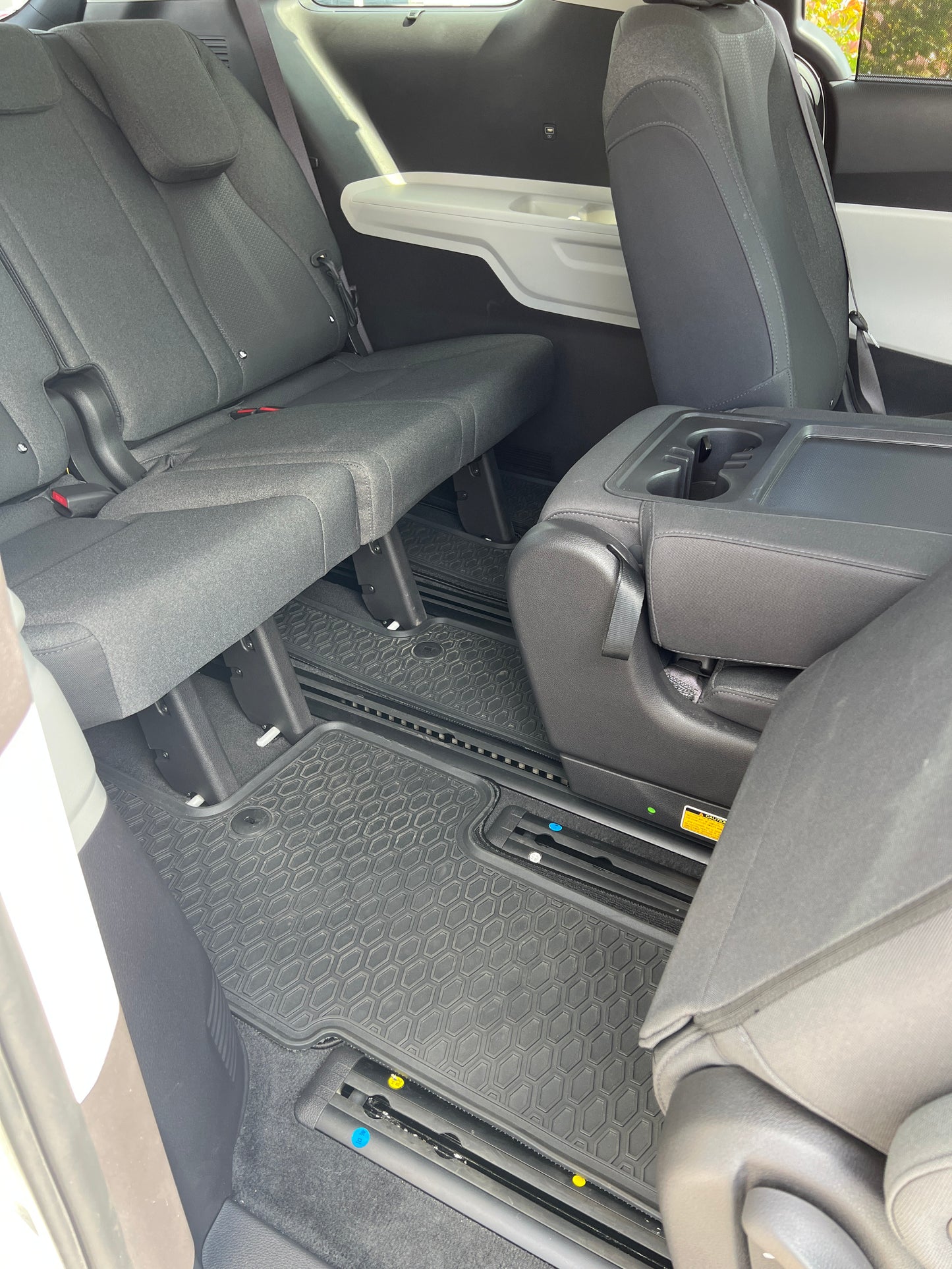 FREE SHIP Kia All-Weather Floor Mats - 2022-2026 Carnival 8-passenger R0F13AP000