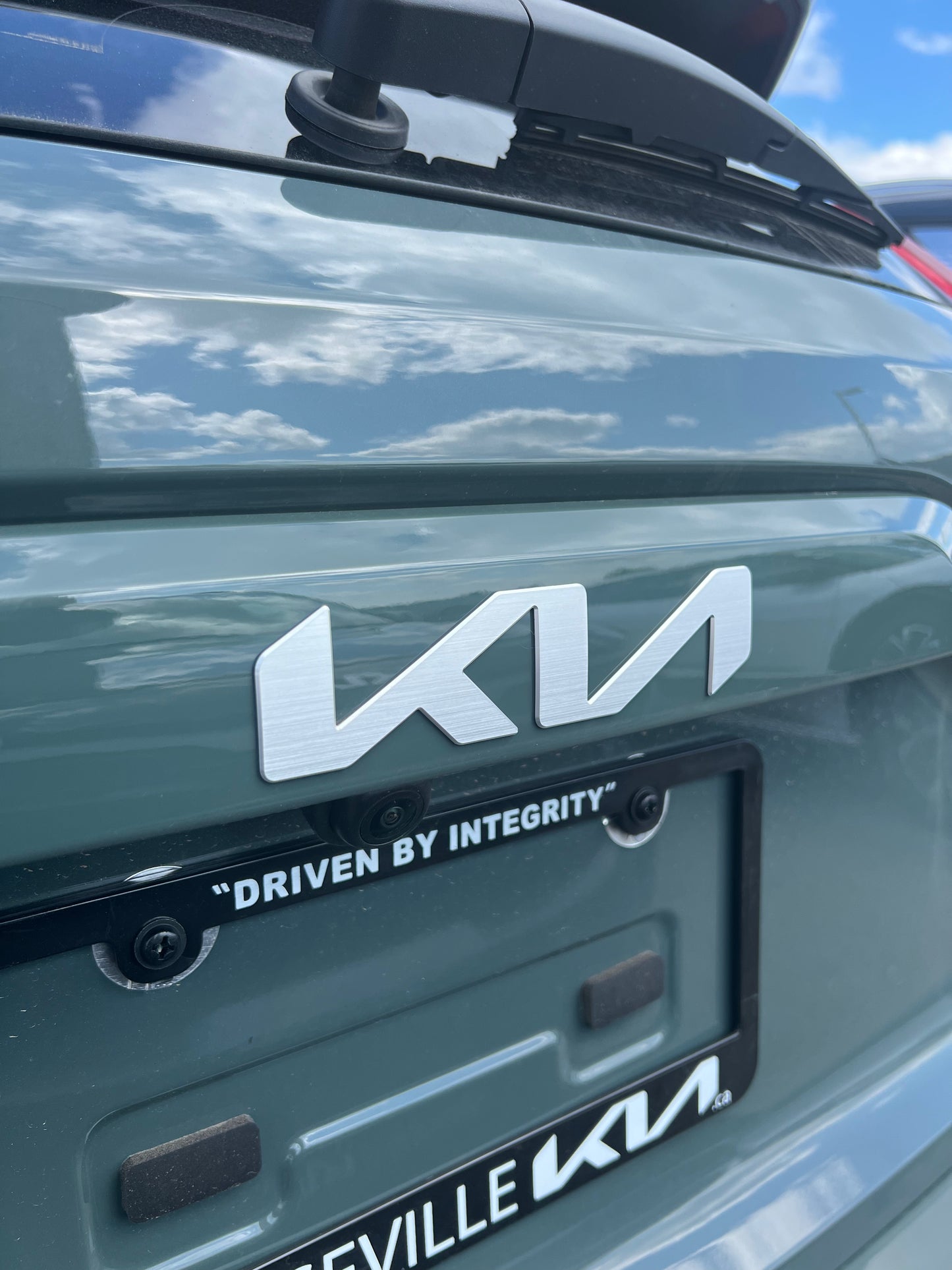 FREE SHIP Front and Rear Kia Emblem Blackout Kit - 2023-2026 Niro Hybrid (HEV) NirH-BlkEmb