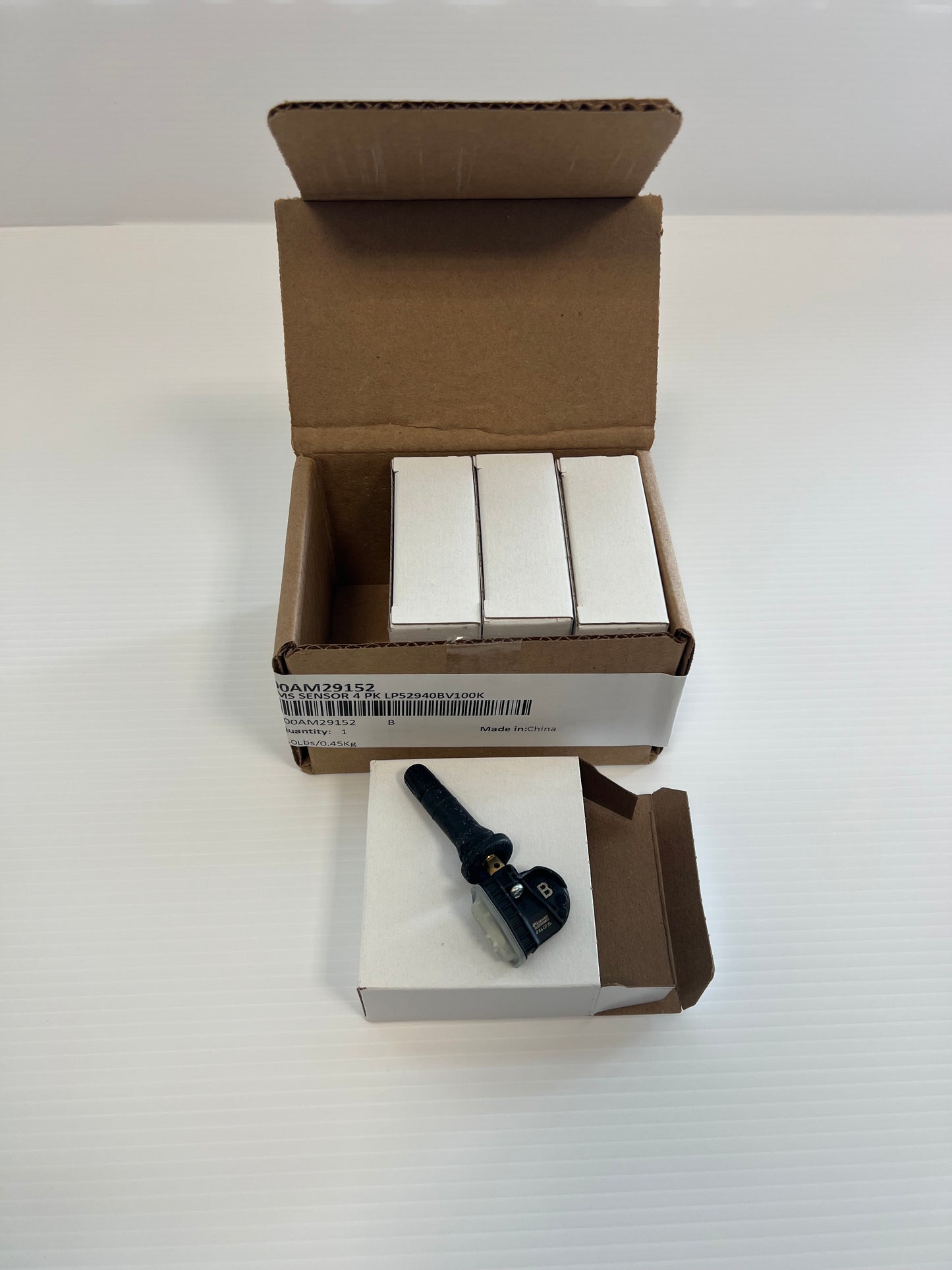 FREE SHIP TPMS Sensors 4-pack – 2025-2026 Carnival Hybrid (HEV) 000AM29152 LP52940BV100K