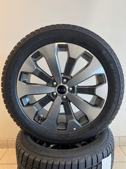245 50r20 Snow Tire Package with TPMS (Factory Alloy) 2020-2024 Telluride WINTER27-TEL-FAC